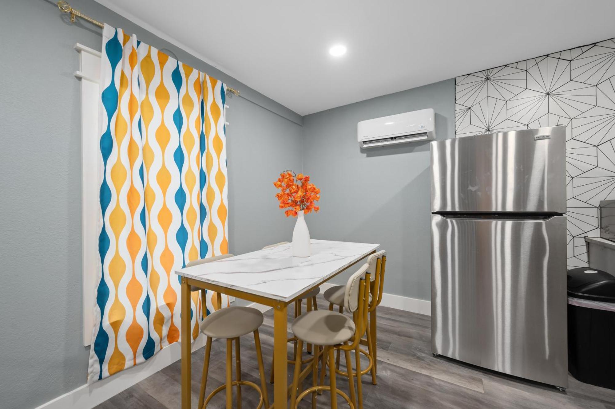 Elegant 2Br Apt Near Med Center With Free Park Houston Exteriér fotografie